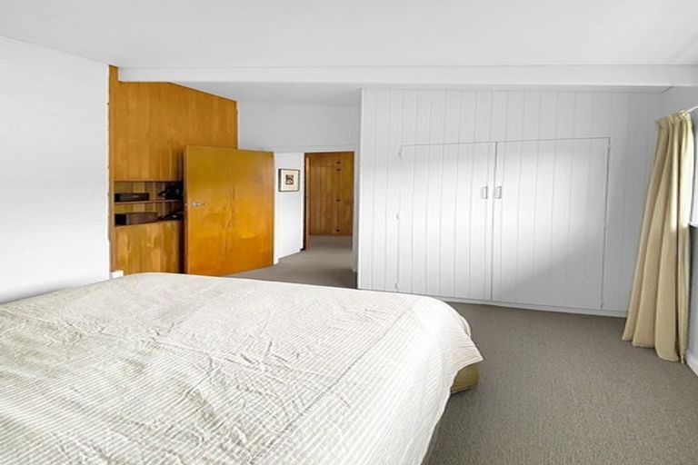 Photo of property in 92 Tollemache Road East, Longlands, Hastings, 4122