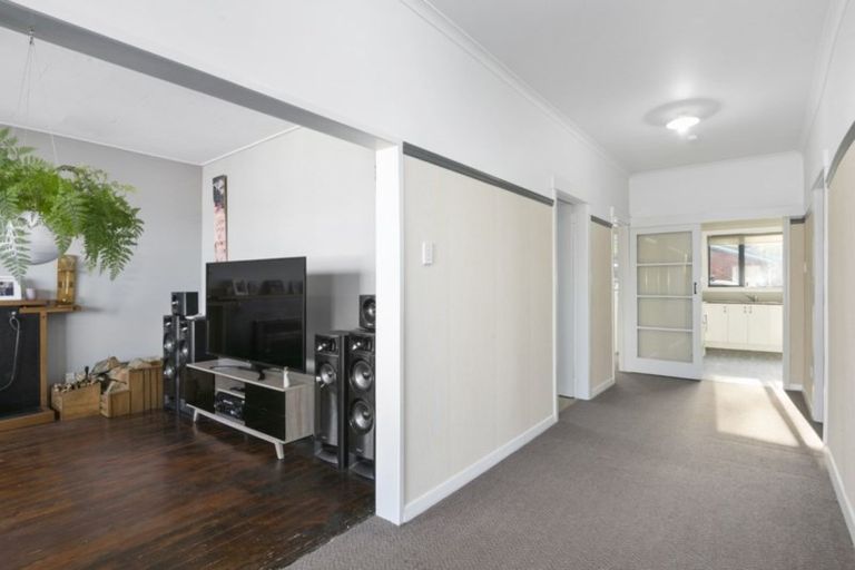 Photo of property in 25 Jellicoe Crescent, Kaikorai, Dunedin, 9010