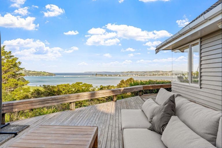 Photo of property in 596 Leigh Road, Whangateau, Warkworth, 0985