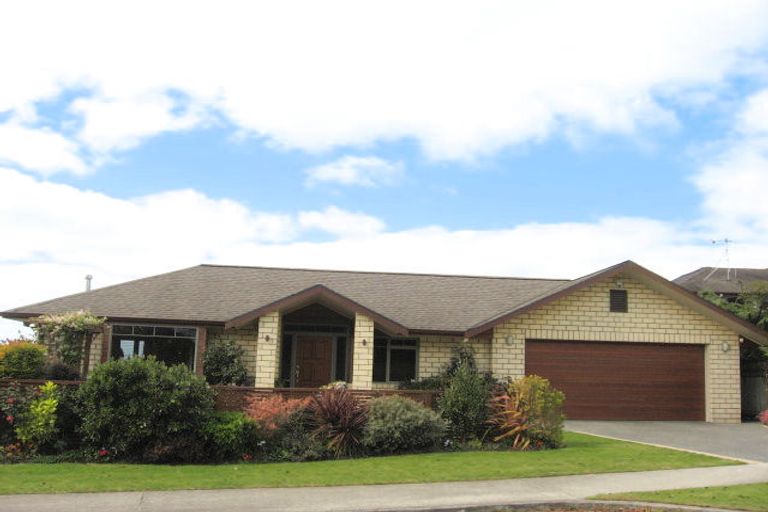 Photo of property in 22 La Cumbre Close, Bethlehem, Tauranga, 3110