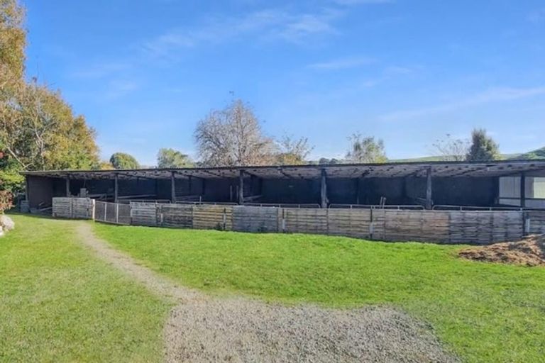 Photo of property in 173 Leedstown Road, Hunterville, Marton, 4787