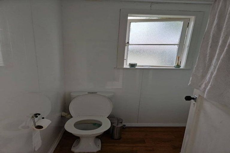 Photo of property in 2 Bledisloe Terrace, Hamilton East, Hamilton, 3216