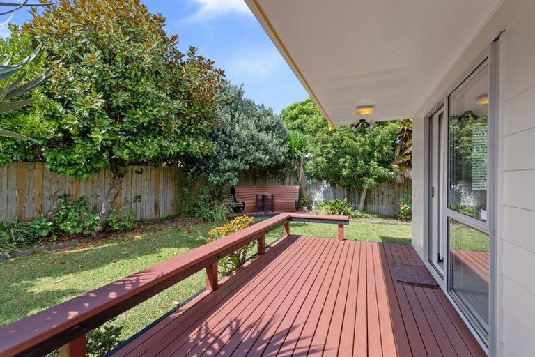 Photo of property in 2/21b Mildmay Road, Henderson, Auckland, 0610
