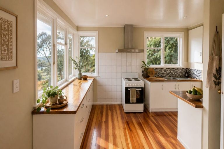Photo of property in 17 Durham Street, Cannons Creek, Porirua, 5024