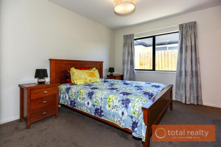 Photo of property in 12 Meyer Crescent, Halswell, Christchurch, 8025