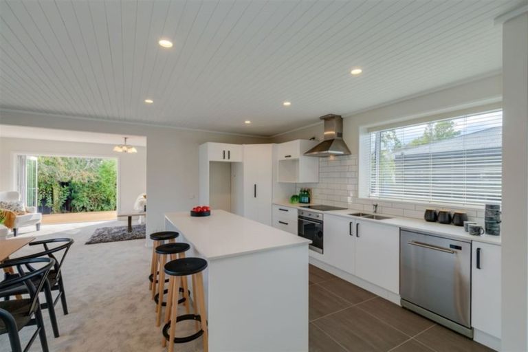 Photo of property in 33 Fairford Street, Bishopdale, Christchurch, 8053