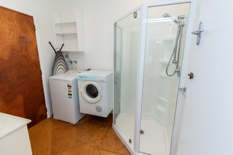 Photo of property in 97 Duncan Terrace, Kilbirnie, Wellington, 6022