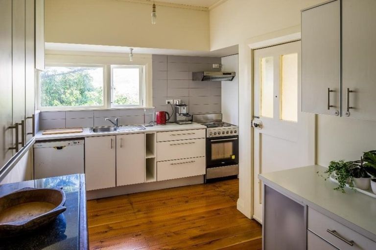 Photo of property in 66 Hankey Street, Mount Cook, Wellington, 6011