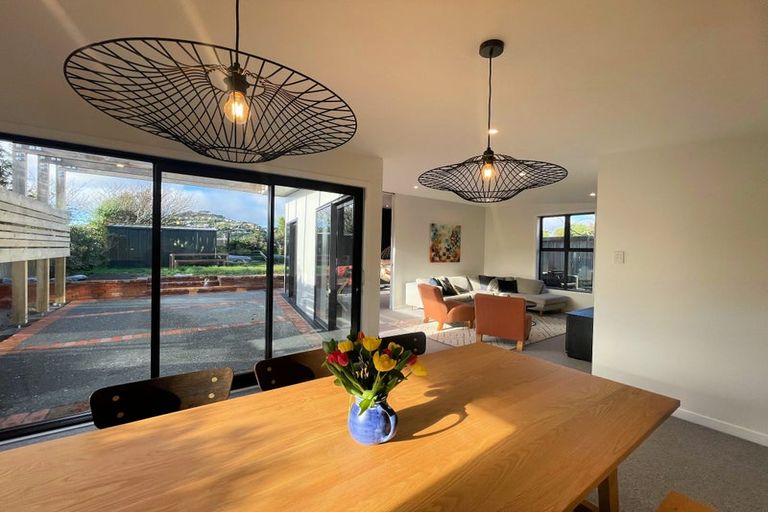 Photo of property in 76 Nottingham Street, Karori, Wellington, 6012