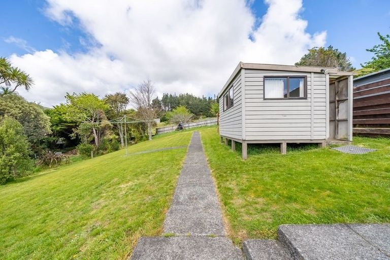 Photo of property in 17 Mcgowan Road, Wainuiomata, Lower Hutt, 5014