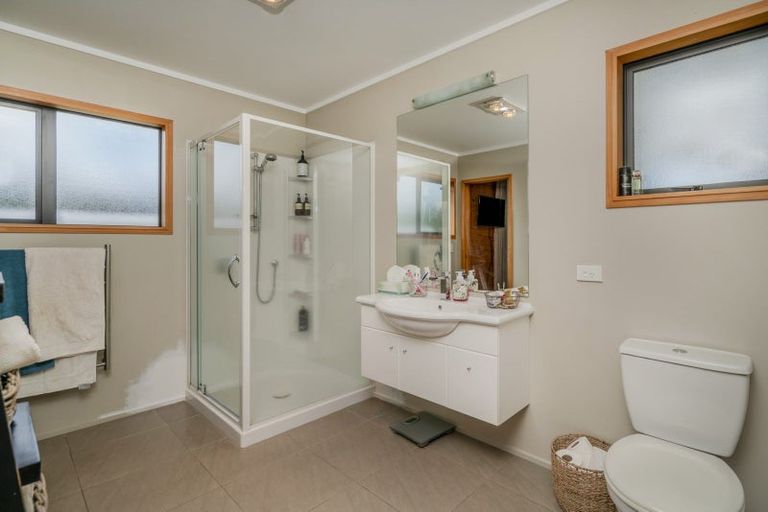 Photo of property in 77 Hodge Road, Coroglen, Whitianga, 3591