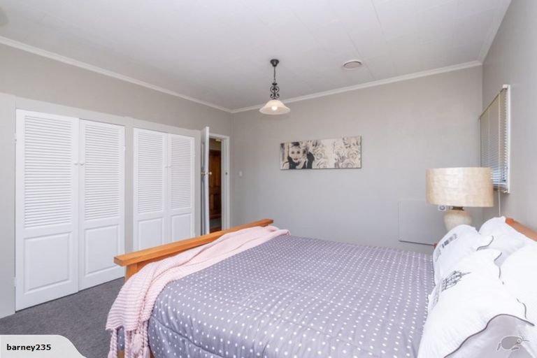 Photo of property in 28 Bridger Place, Eltham, 4322