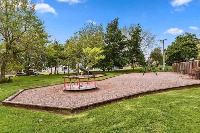 Photo of property in 37a Ewen Alison Avenue, Devonport, Auckland, 0624