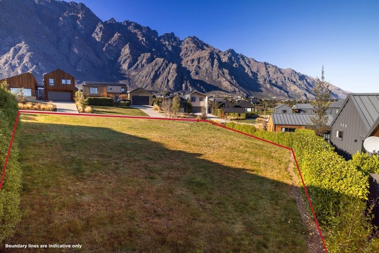Photo of property in 11 Falconer Rise, Jacks Point, Queenstown, 9371