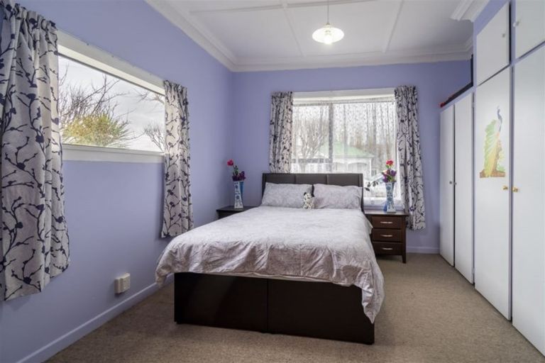 Photo of property in 40 Kirkcaldy Street, South Dunedin, Dunedin, 9012