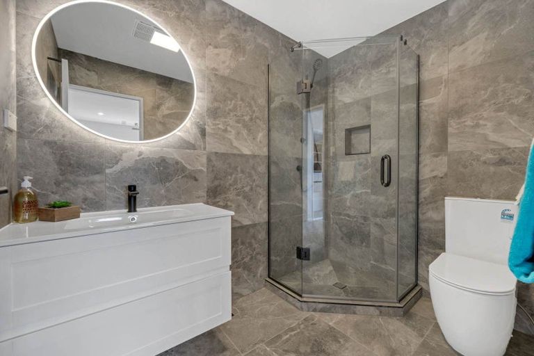 Photo of property in 36b Whitford Road, Botany Downs, Auckland, 2014
