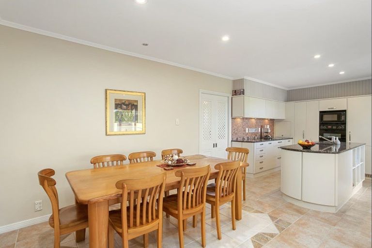 Photo of property in 378 Riddell Road, Glendowie, Auckland, 1071