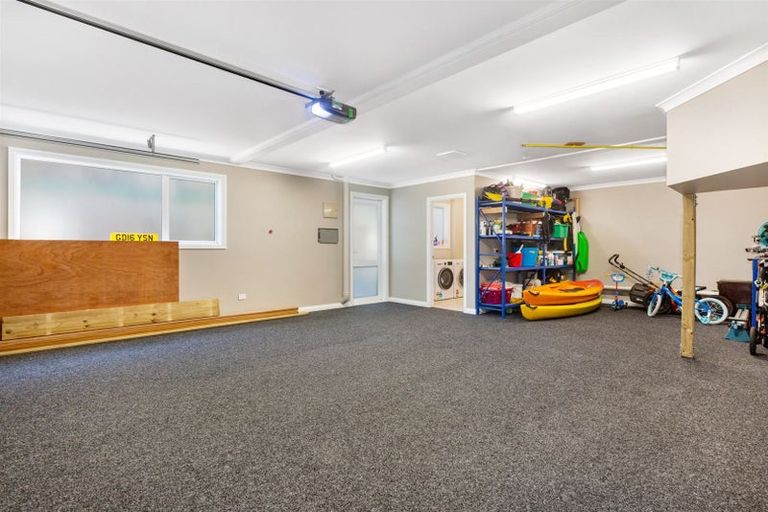 Photo of property in 49 Golf Road, Paraparaumu Beach, Paraparaumu, 5032