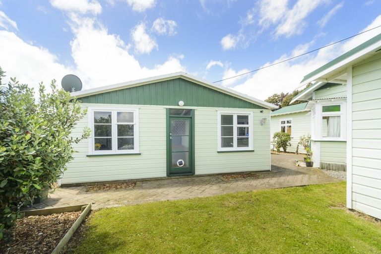 Photo of property in 44 Sherwill Street, Feilding, 4702