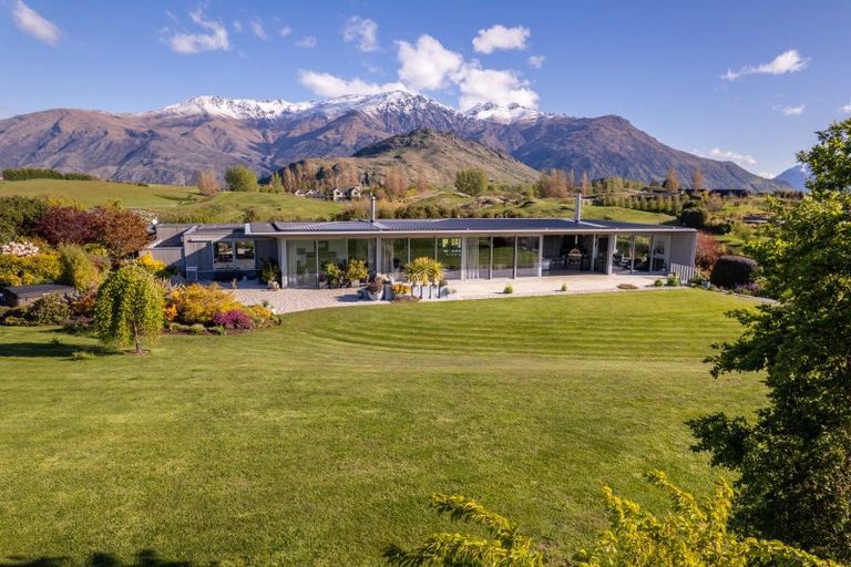 Photo of property in 6 Caldwell Lane, Lake Hayes, Queenstown, 9371