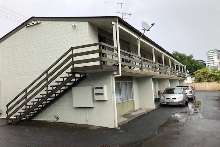 Photo of property in 8/7 Opoia Road, Hamilton East, Hamilton, 3216