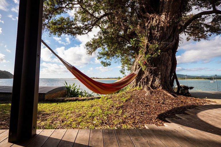 Photo of property in 2050 Ngunguru Road, Ngunguru, Whangarei, 0173