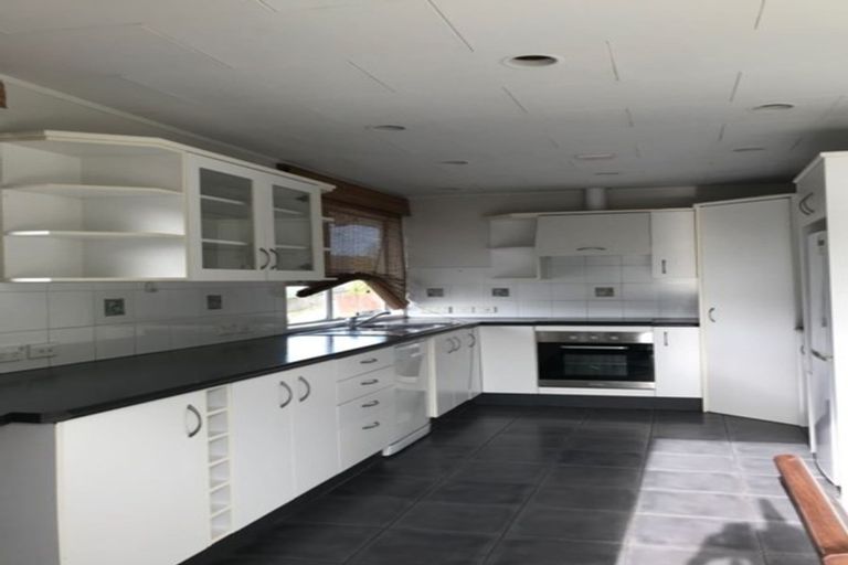 Photo of property in 13 Laser Place, Bayview, Auckland, 0629