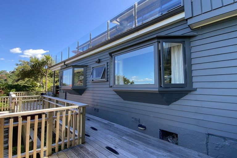 Photo of property in 25 Kotari Road, Days Bay, Lower Hutt, 5013