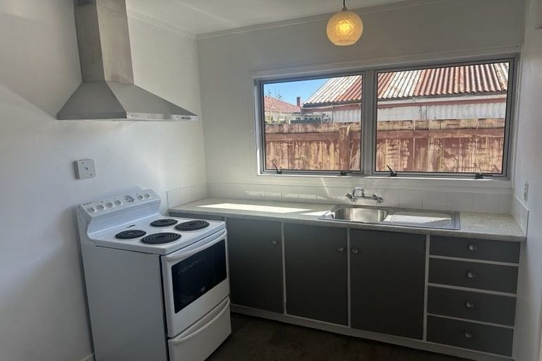 Photo of property in 3/18 Cairnfield Road, Kensington, Whangarei, 0112