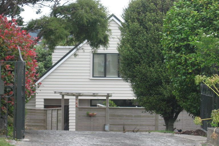 Photo of property in 9a Perth Street, Ngaio, Wellington, 6035
