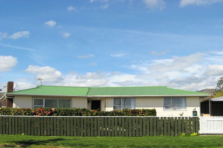 Photo of property in 20 Vogel Street, Shannon, 4821