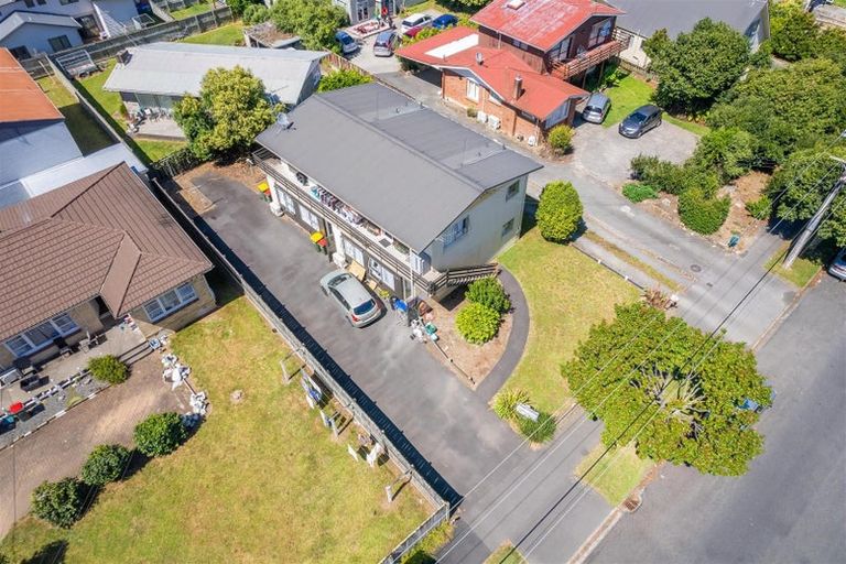 Photo of property in 226 Old Farm Road, Hamilton East, Hamilton, 3216