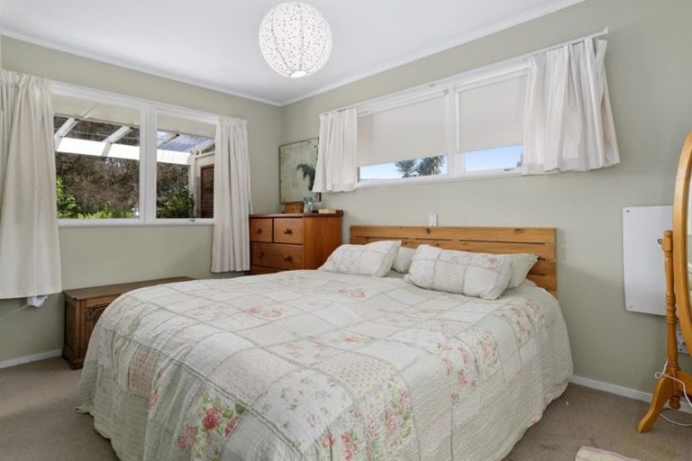 Photo of property in 7 Pennington Place, Welcome Bay, Tauranga, 3112