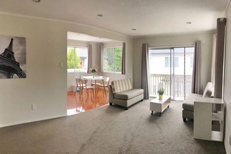 Photo of property in 71 Chartwell Avenue, Glenfield, Auckland, 0629