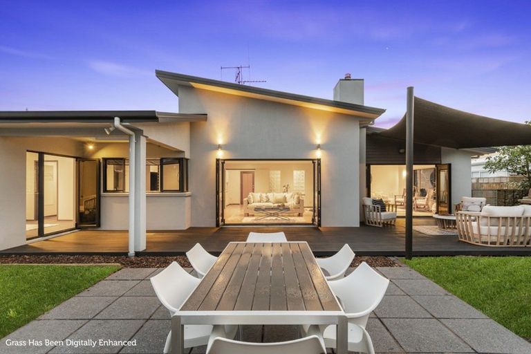 Photo of property in 10 Koro Mews, Papamoa Beach, Papamoa, 3118