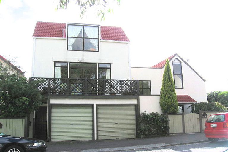 Photo of property in 4 George Street, Thorndon, Wellington, 6011