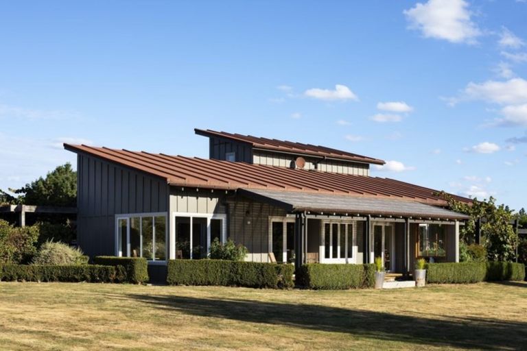 Photo of property in 918 Ponatahi Road, Martinborough, Carterton, 5792