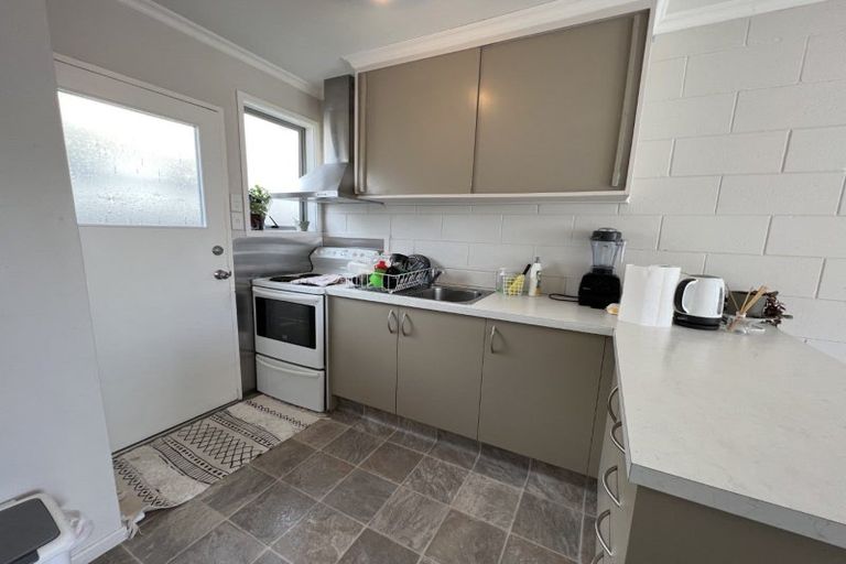 Photo of property in 65 Linton Street, West End, Palmerston North, 4410