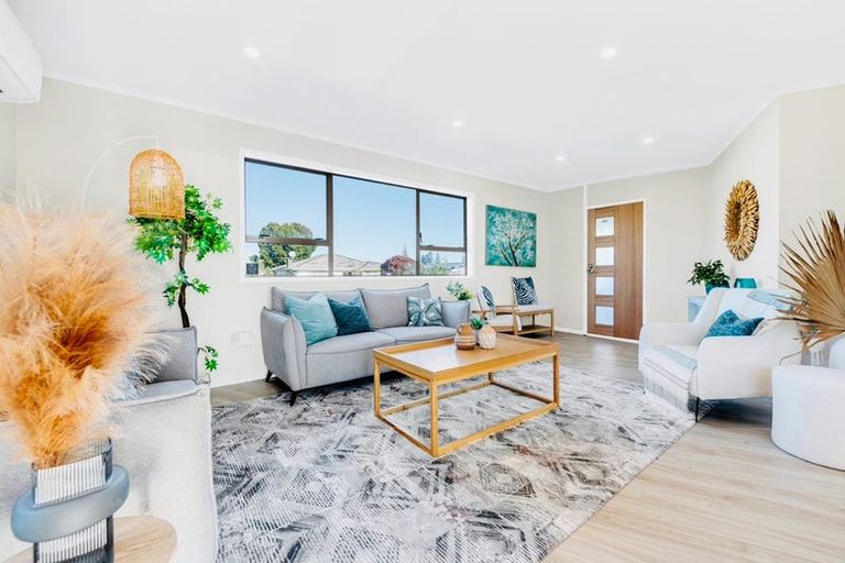 Photo of property in 4 Burlington Place, Manurewa, Auckland, 2102