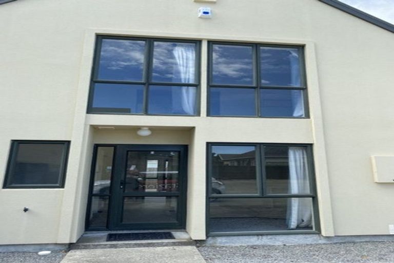 Photo of property in 120d Elizabeth Street, Riccarton, Christchurch, 8041