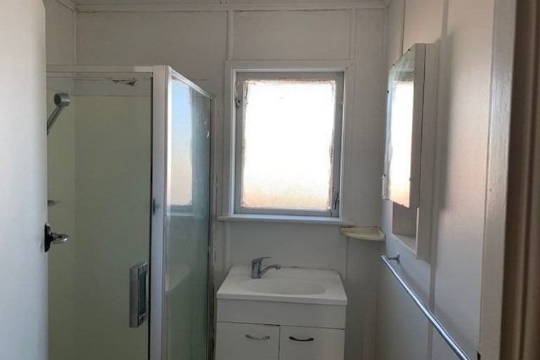 Photo of property in 180 Buckland Road, Mangere East, Auckland, 2024