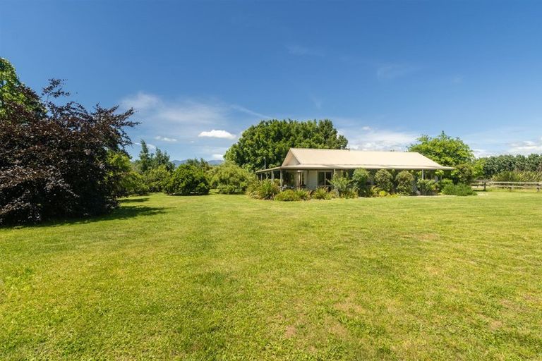 Photo of property in 239 Bartlett Road, Hope, Richmond, 7081