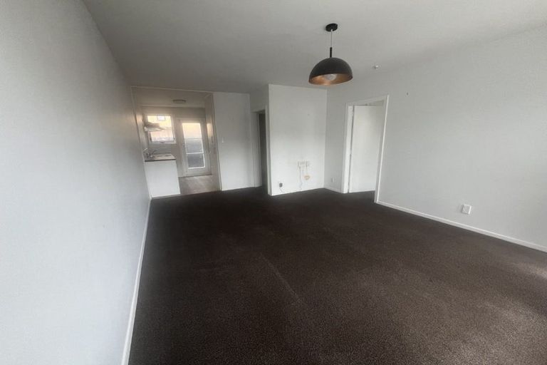 Photo of property in 2/93 Springfield Road, St Albans, Christchurch, 8014