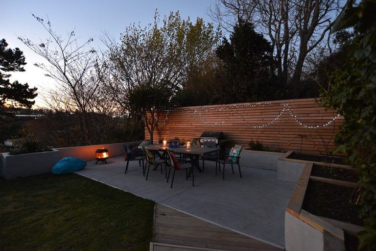 Photo of property in 128 Frankley Road, Frankleigh Park, New Plymouth, 4310