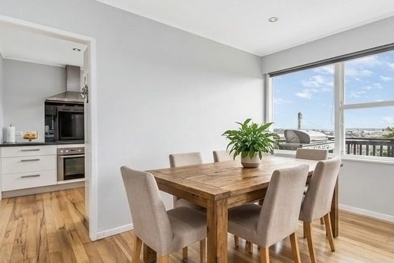 Photo of property in 99 Udys Road, Pakuranga, Auckland, 2010