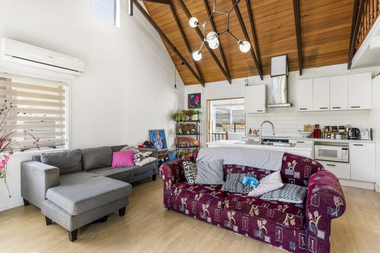 Photo of property in 41 Bellfield Road, Opaheke, Papakura, 2113