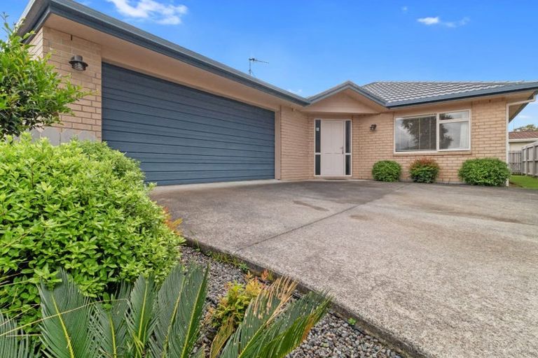 Photo of property in 8a Riverlea Drive, Katikati, 3129