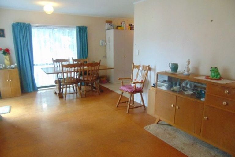 Photo of property in 124a Finlayson Avenue, Clendon Park, Auckland, 2103