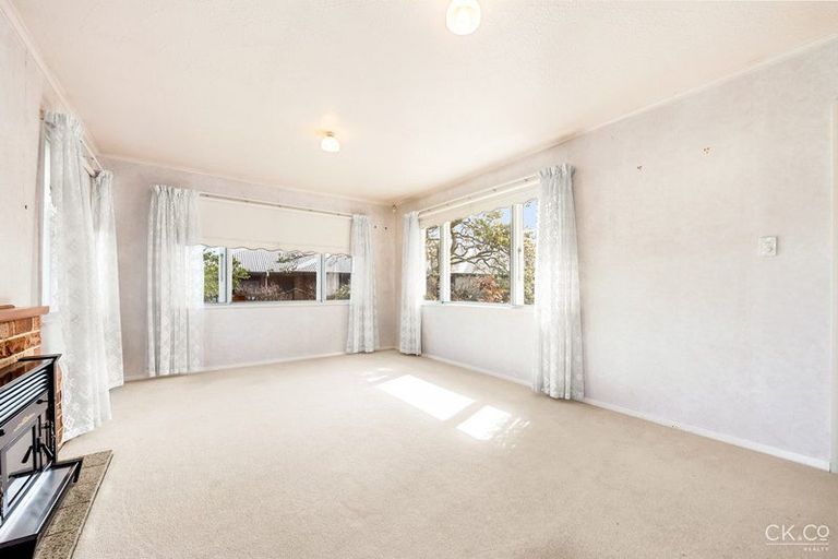 Photo of property in 49b Shakespeare Avenue, Trentham, Upper Hutt, 5018