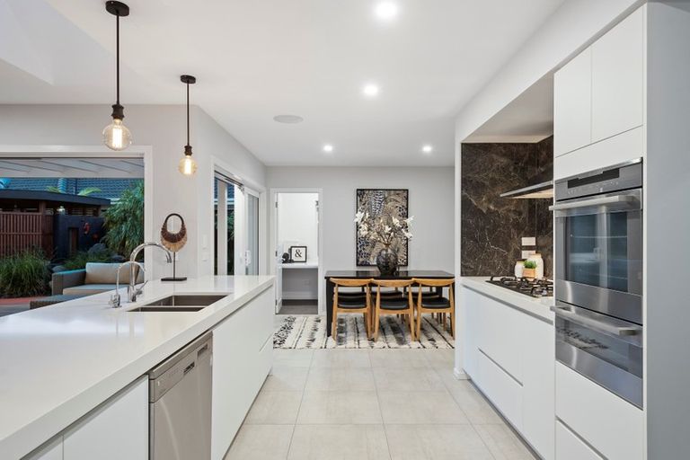 Photo of property in 4 Aranui Drive, Papamoa Beach, Papamoa, 3118